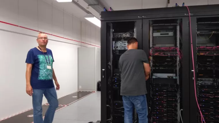 Hosting và tên miền: Hướng dẫn cho người mới bắt đầu